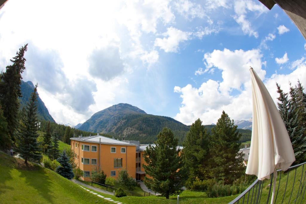 Hotel Post Pontresina Quarto foto
