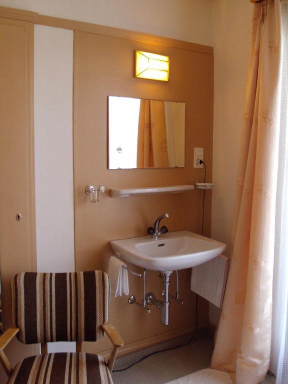 Hotel Post Pontresina Quarto foto